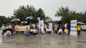 Group photo of Yoga With a Doc event